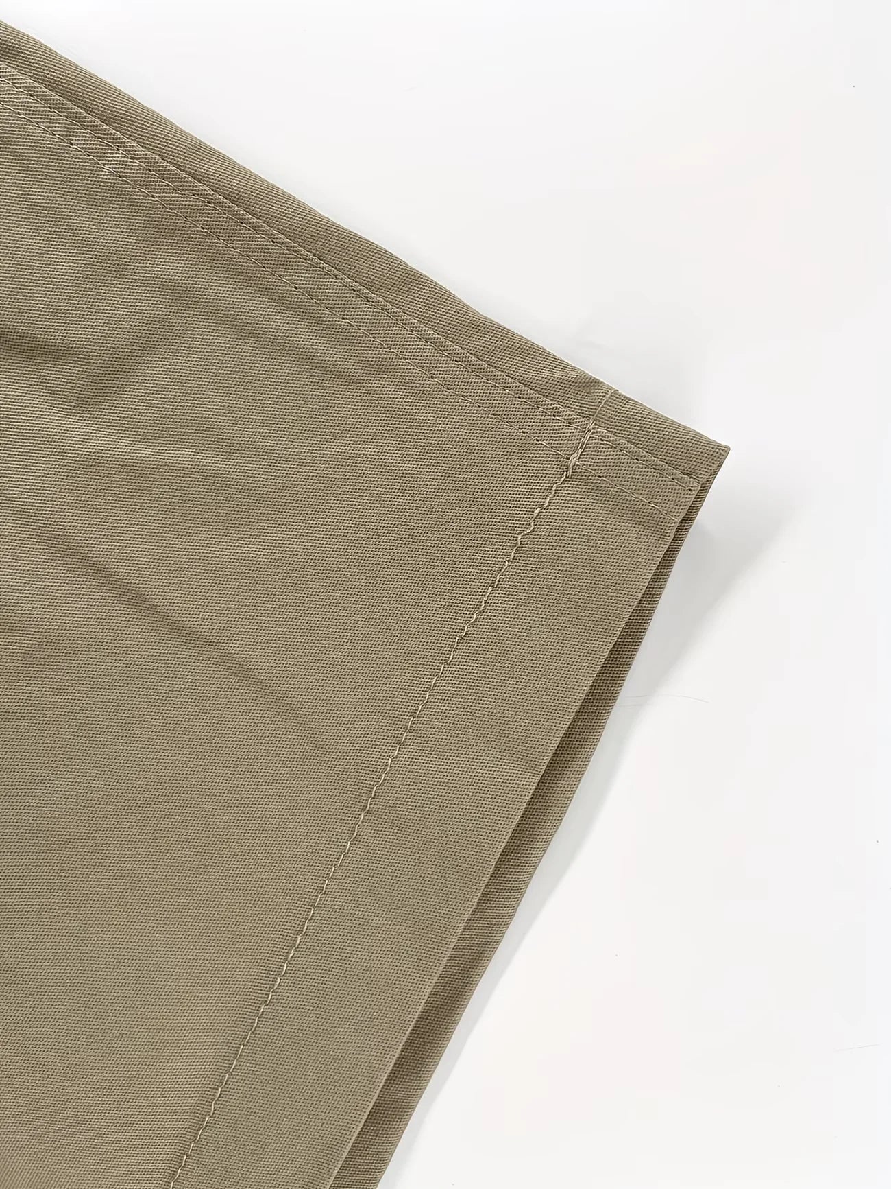 Men's Fashion Cargo Pants — Casual, Loose Fit with Multi-Pocket Design; Ideal for Outdoor Activities.